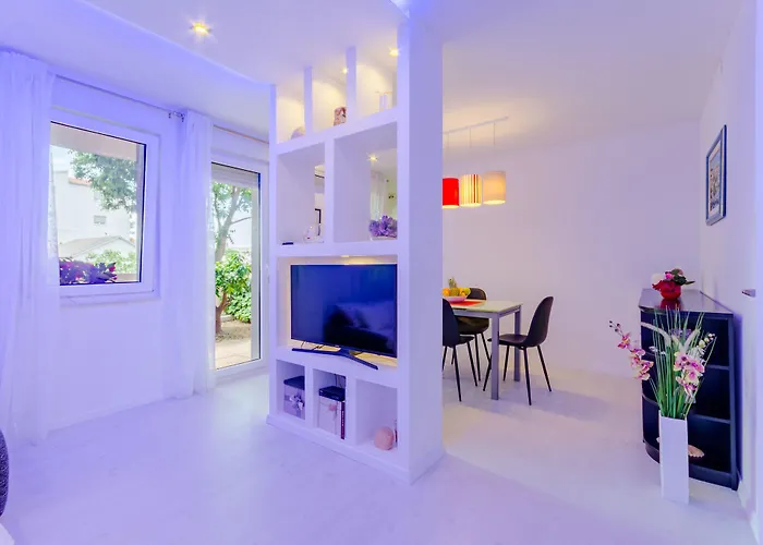 Luce Mala ゲストハウス 3*