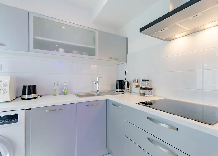 Guest house Luce Mala 3*